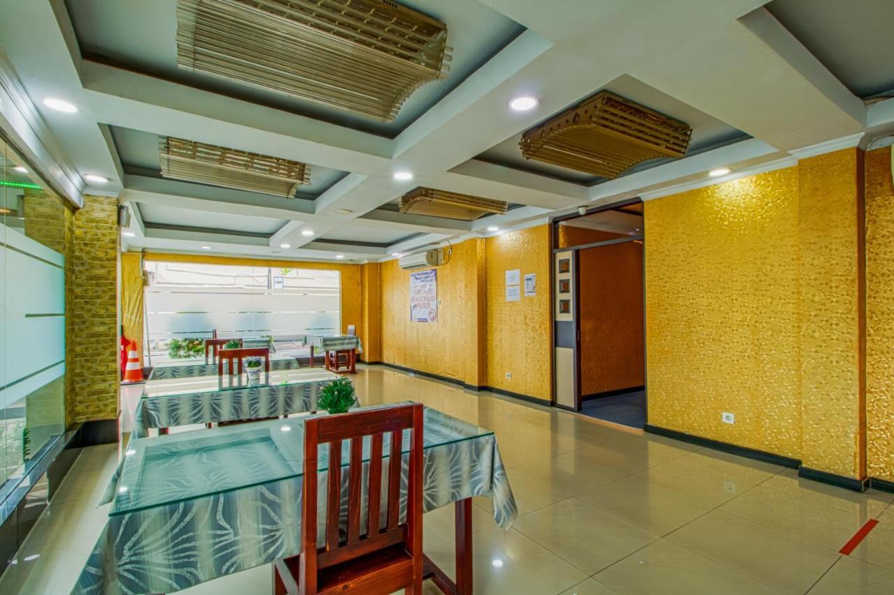 Suba Hotel Джакарта Екстериор снимка