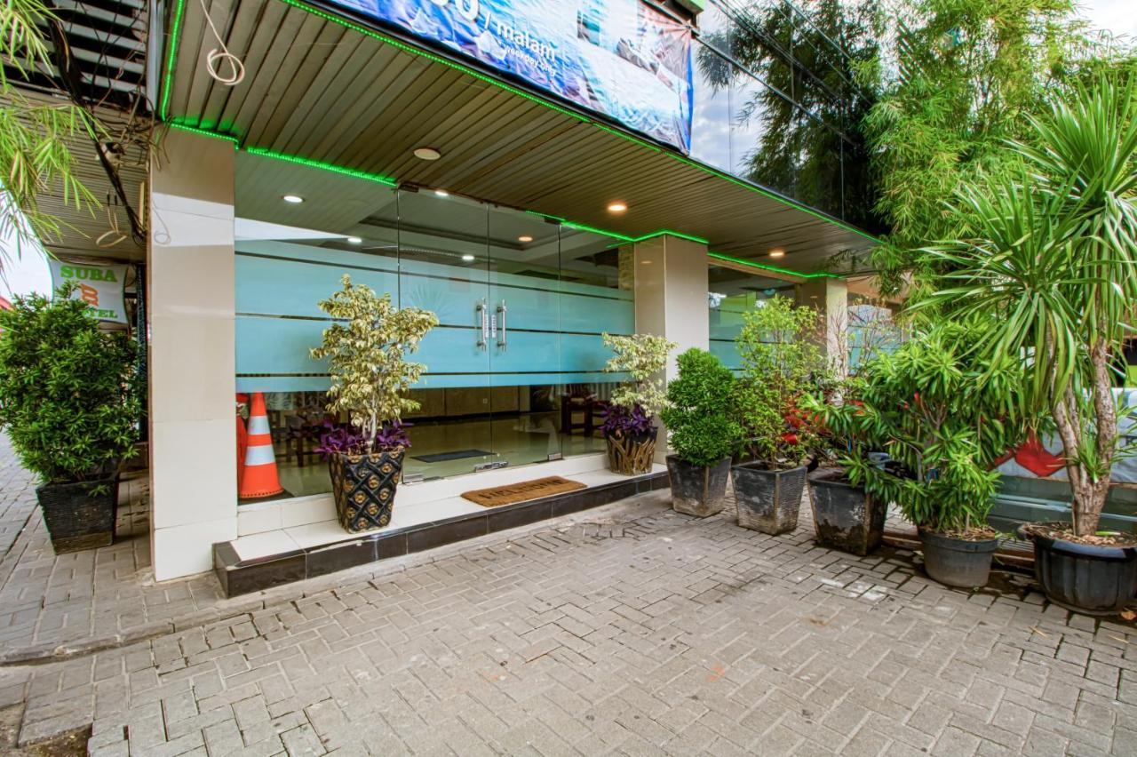 Suba Hotel Джакарта Екстериор снимка